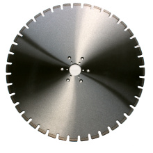 Concrete Diamond Saw Blade Laser Welding Long Lifespan For Asphalt Road Cutting